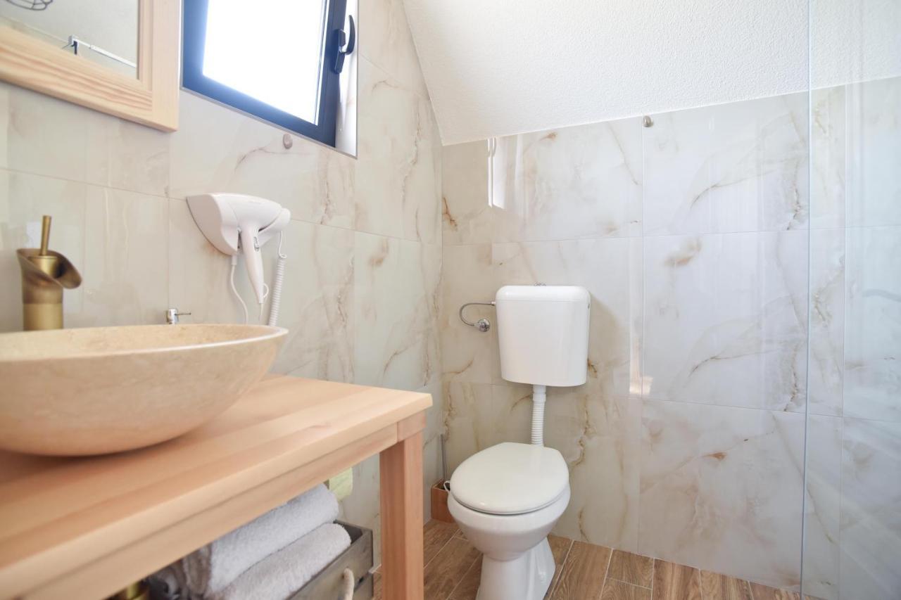 Guest House Max Zabljak  Ngoại thất bức ảnh