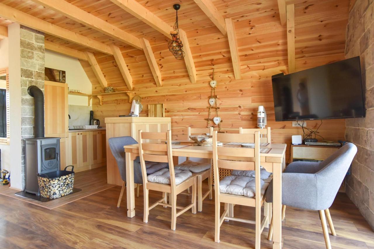 Guest House Max Zabljak  Ngoại thất bức ảnh