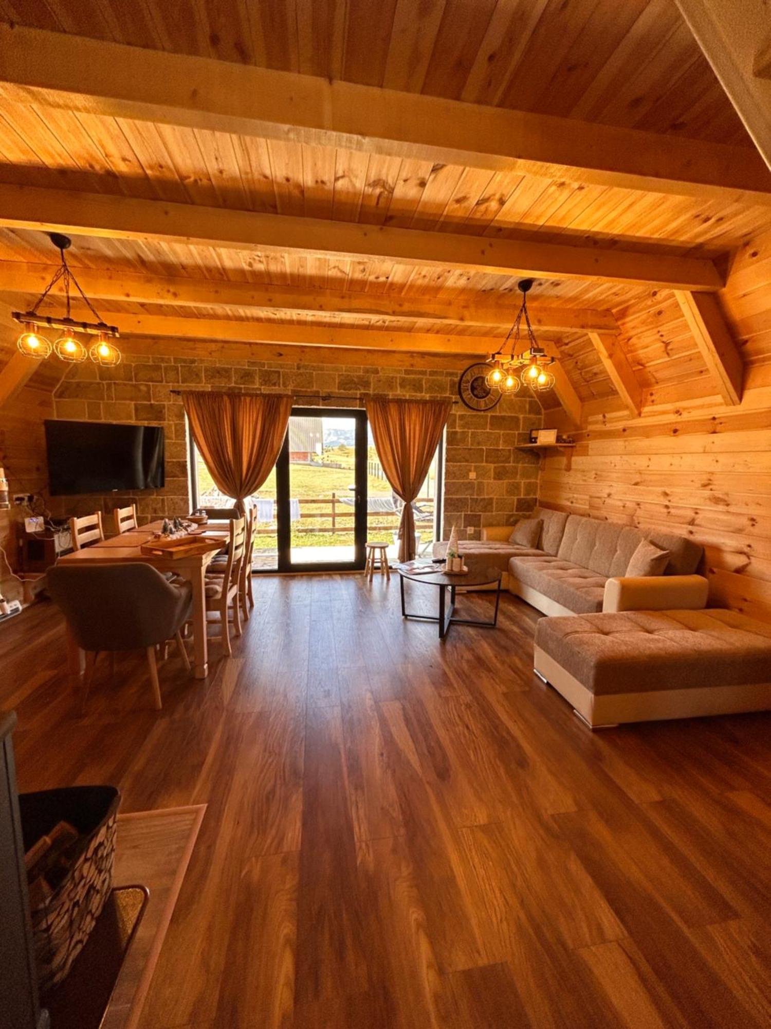 Guest House Max Zabljak  Ngoại thất bức ảnh